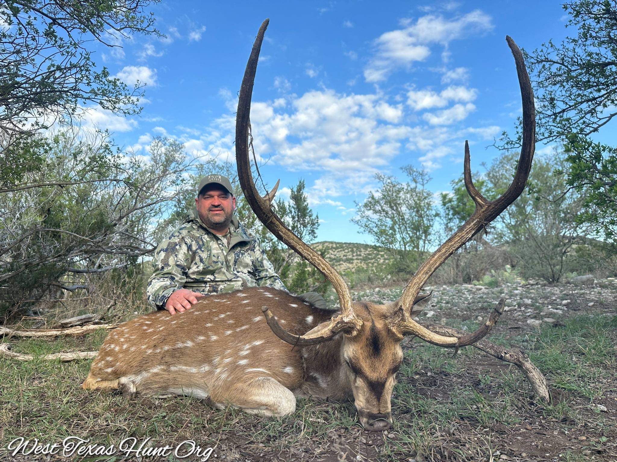 Axis No-Frills 2-Day Guided Hunt